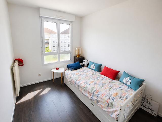 Appartement 3 pièces, 56 m² à louer à Noisy le Grand 93160
