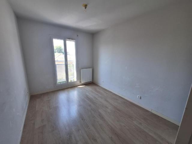 Appartement 3 pièces, 56 m² à louer à Pessac 33600