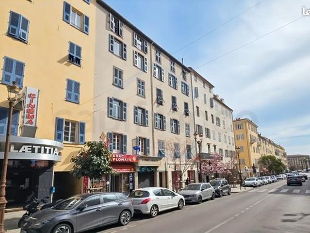 Appartement 3 pièces 56 m²