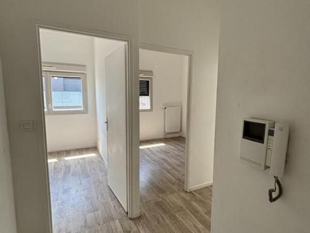 Appartement 3 pièces, 58 m² à louer à Tourcoing 59200