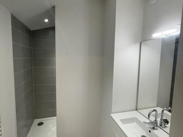 Appartement 3 pièces, 58 m² à louer à Castelginest 31780