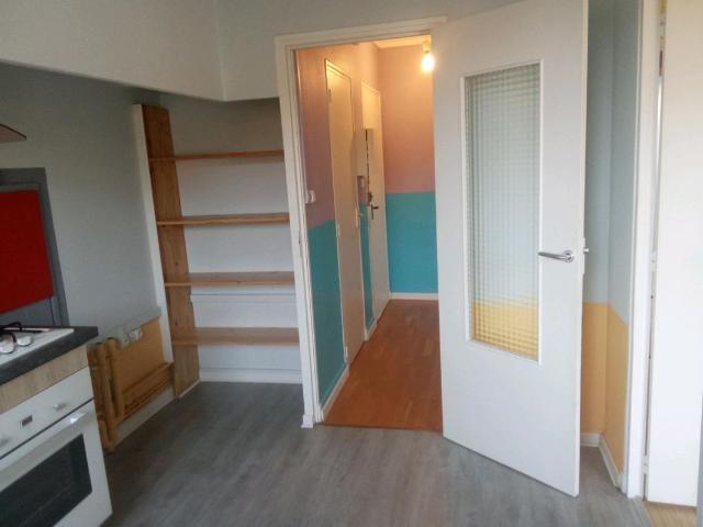 Appartement 3 pièces, 58 m² à louer à Decazeville 12300
