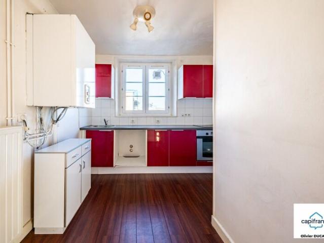 Appartement 3 pièces, 58 m² à louer à Dijon 21000
