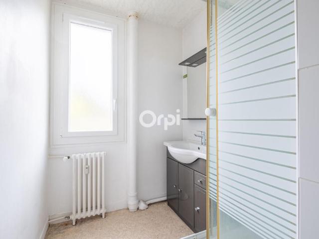 Appartement 3 pièces, 58 m² à louer à Limoges 87000
