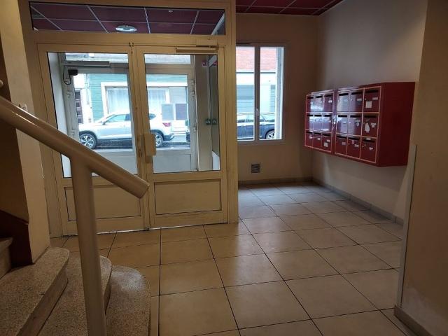 Appartement 3 pièces, 58 m² à louer à Lisieux 14100