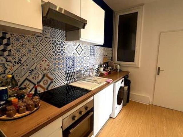 Appartement 3 pièces, 58 m² à louer à Marseille 2 13002