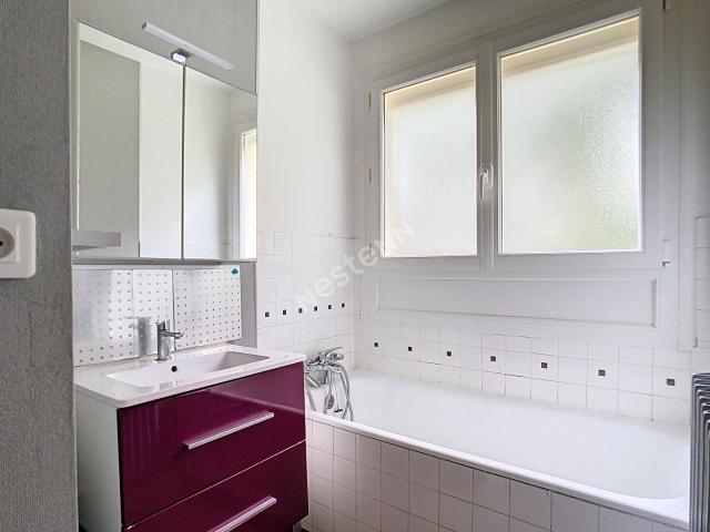 Appartement 3 pièces, 58 m² à louer à Nantes 44300