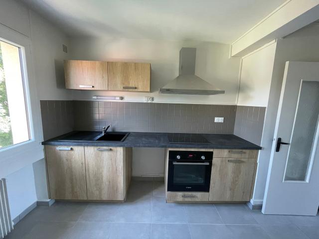 Appartement 3 pièces, 58 m² à louer à Saint Étienne 42000