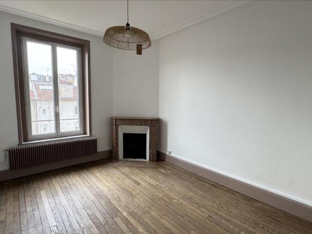 Appartement 3 pièces 58 m²