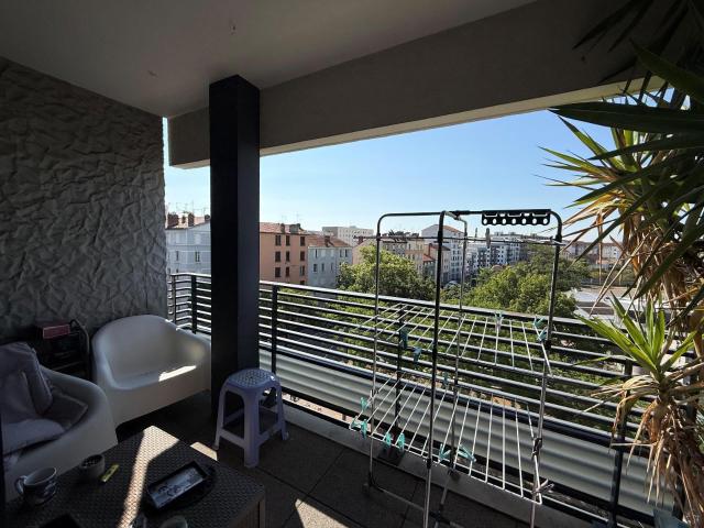 Appartement 3 pièces, 59 m² à louer à Villeurbanne 69100