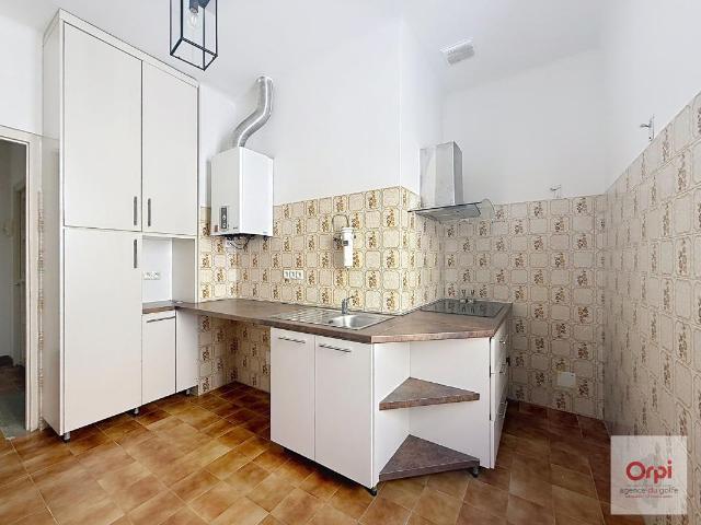 Appartement 3 pièces, 59 m² à louer à Ajaccio 20090
