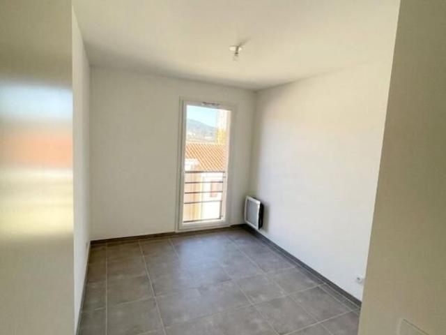 Appartement 3 pièces, 59 m² à louer à Brignoles 83170