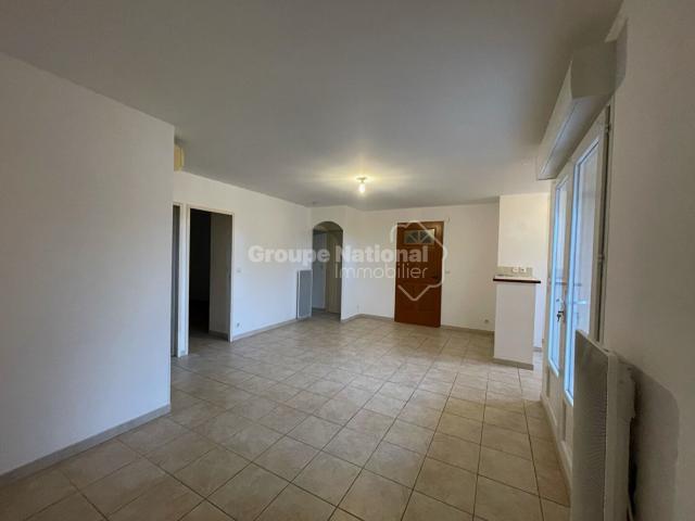 Appartement 3 pièces, 59 m² à louer à Carpentras 84200