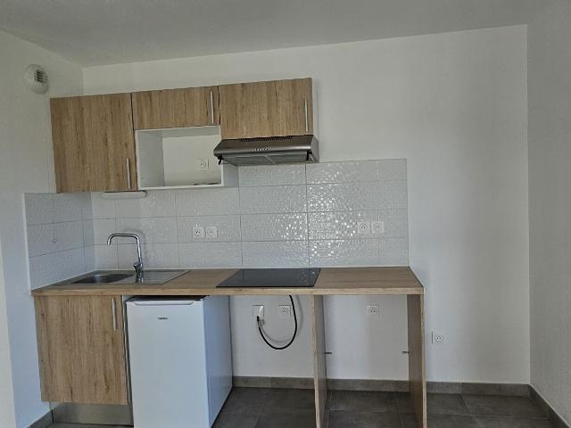 Appartement 3 pièces, 59 m² à louer à Nîmes 30000