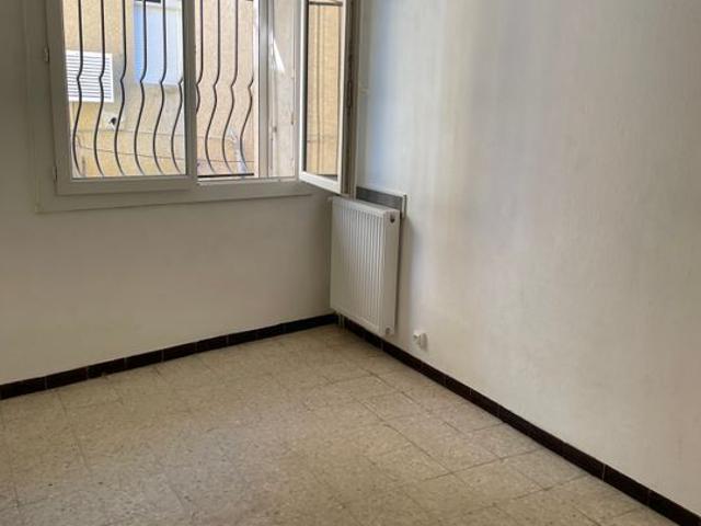 Appartement 3 pièces, 59 m² à louer à Orange 84100