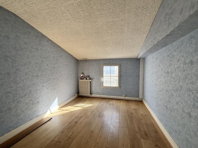 Appartement 3 pièces, 59 m² à louer à Rochefort 17300