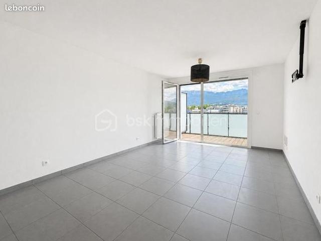 Appartement 3 pièces 59 m²