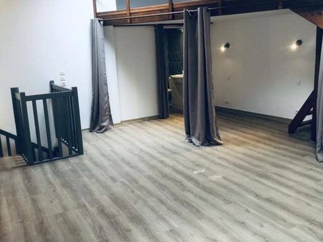 Appartement 3 pièces, 63 m² à louer à Trans en Provence 83720