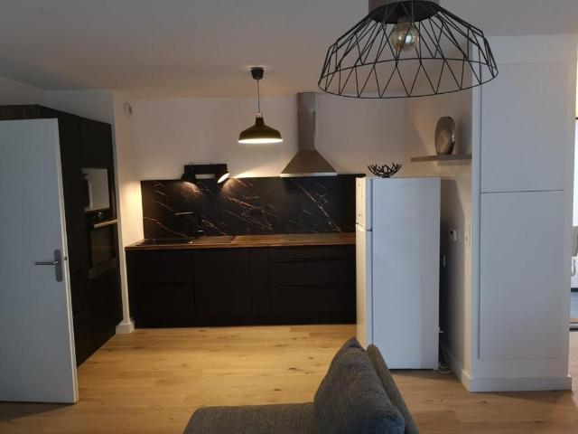 Appartement 3 pièces, 63 m² à louer à Bordeaux 33300