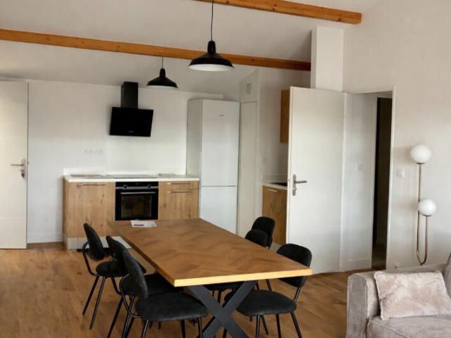 Appartement 3 pièces, 63 m² à louer à Bordeaux 33300