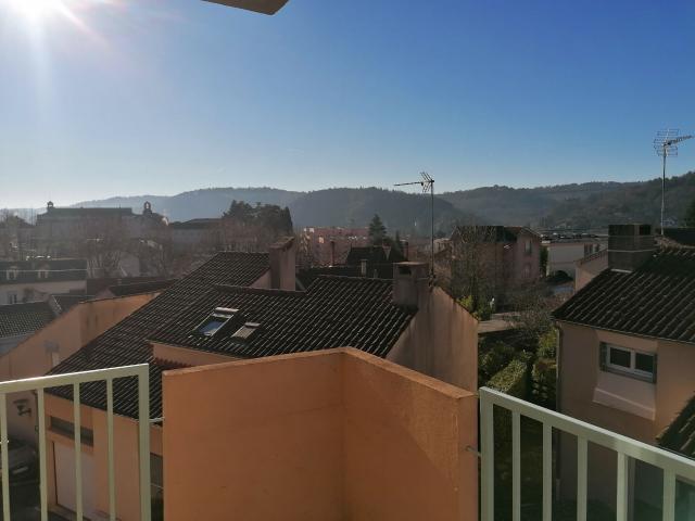 Appartement 3 pièces, 63 m² à louer à Cahors 46000