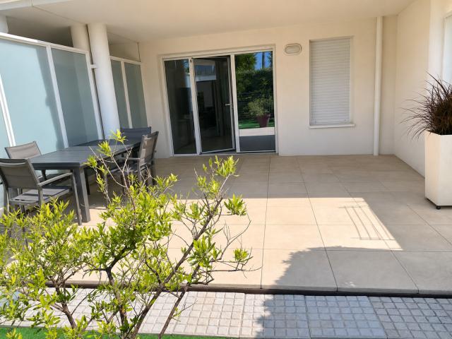 Appartement 3 pièces, 63 m² à louer à Carqueiranne 83320