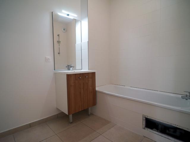 Appartement 3 pièces, 63 m² à louer à Chambéry 73000