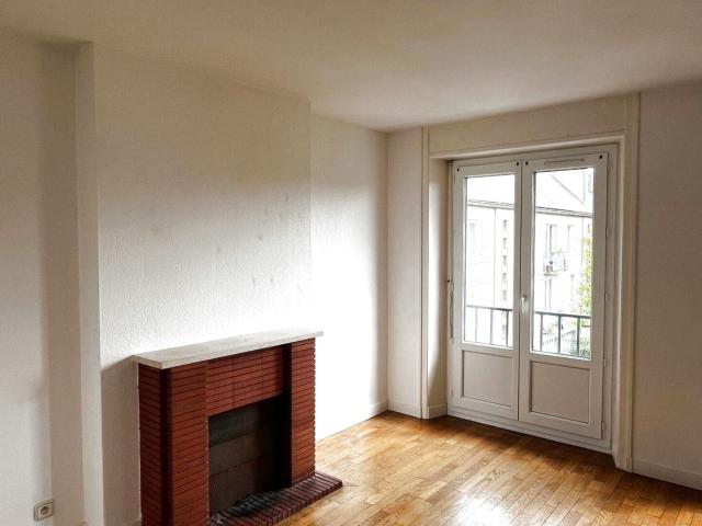 Appartement 3 pièces, 63 m² à louer à Fougères 35300