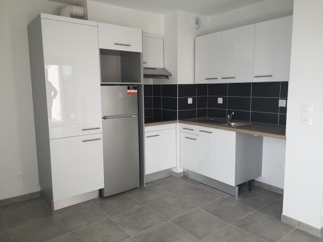Appartement 3 pièces, 63 m² à louer à Frouzins 31270