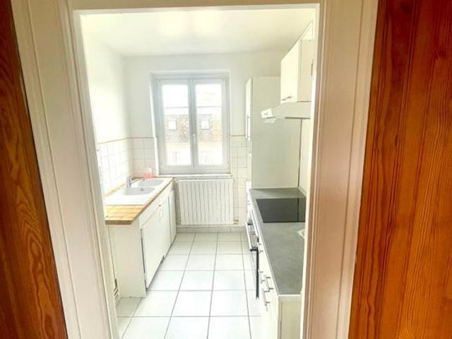 Appartement 3 pièces, 63 m² à louer à Melun 77000