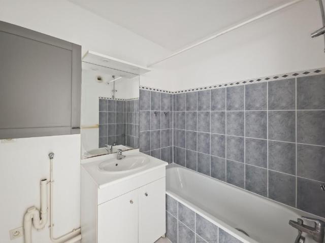 Appartement 3 pièces, 63 m² à louer à Saint Jean de la Ruelle 45140