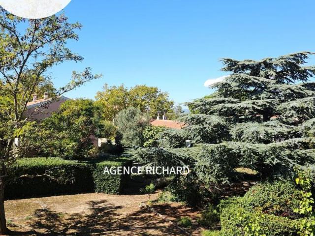 Appartement 3 pièces, 63 m² à louer à Six Fours les Plages 83140