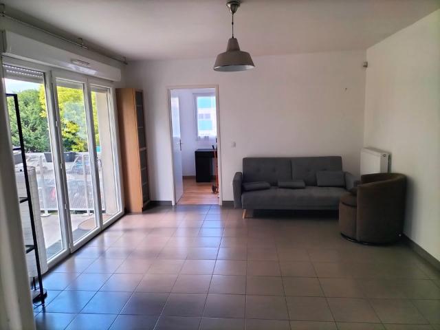 Appartement 3 pièces, 63 m² à louer à Sucy en Brie 94370