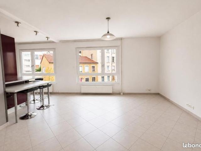 Appartement 3 pièces 63 m²