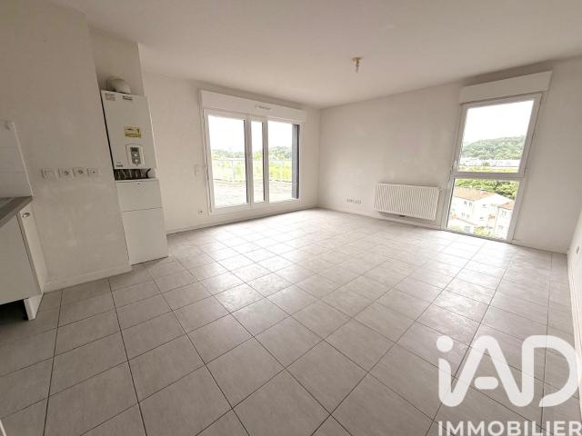 Appartement 3 pièces 63 m²