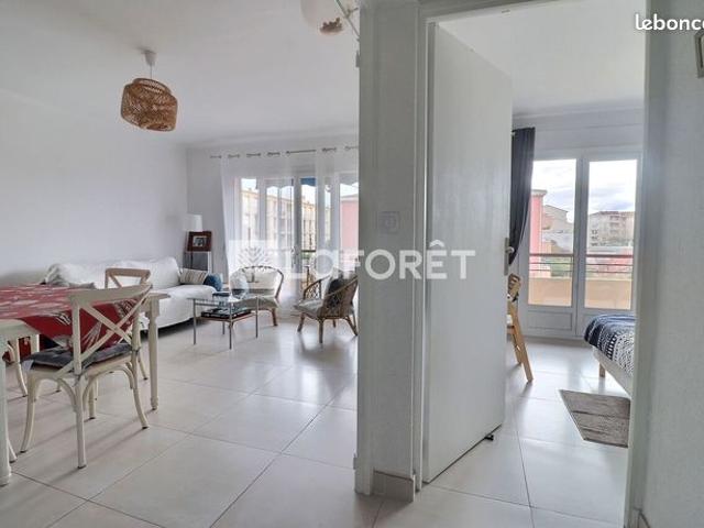Appartement 3 pièces 63 m²