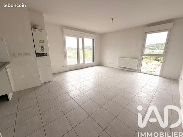 Appartement 3 pièces 63 m²