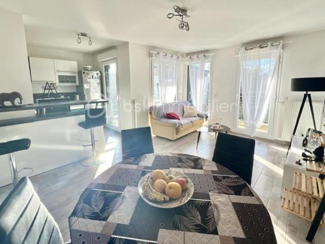 Appartement 3 pièces 60,57 m² avec balcon, ascenseur et parking – L’Étang la Ville