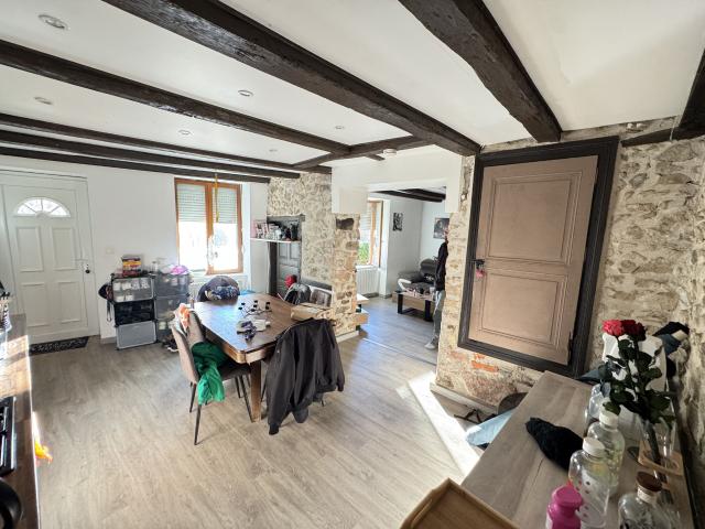 Appartement 3 pièces, 60 m² à louer à Amplepuis 69550