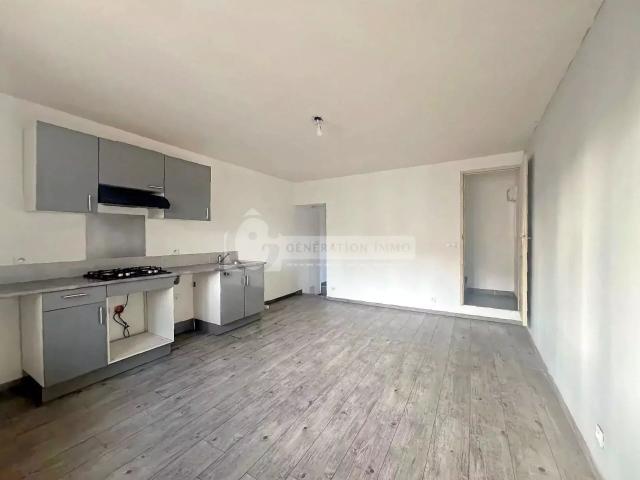 Appartement 3 pièces, 60 m² à louer à Arles 13200