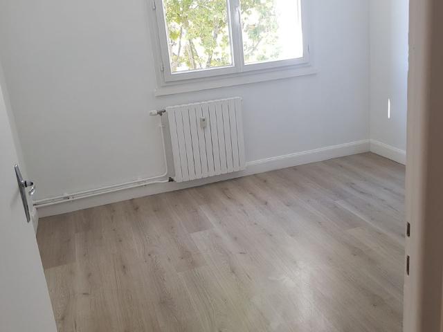 Appartement 3 pièces, 60 m² à louer à Aurillac 15000