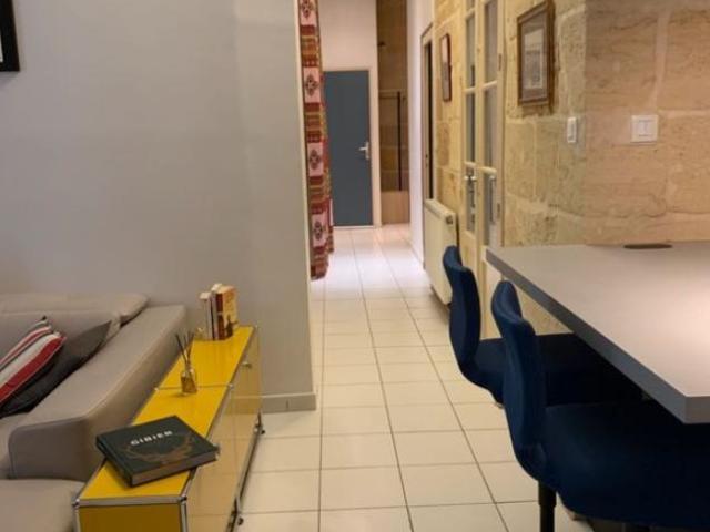 Appartement 3 pièces, 60 m² à louer à Bordeaux 33000