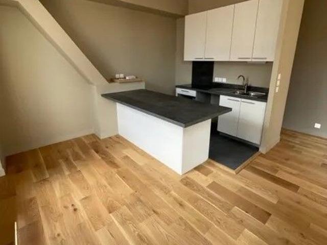 Appartement 3 pièces, 60 m² à louer à Bordeaux 33000