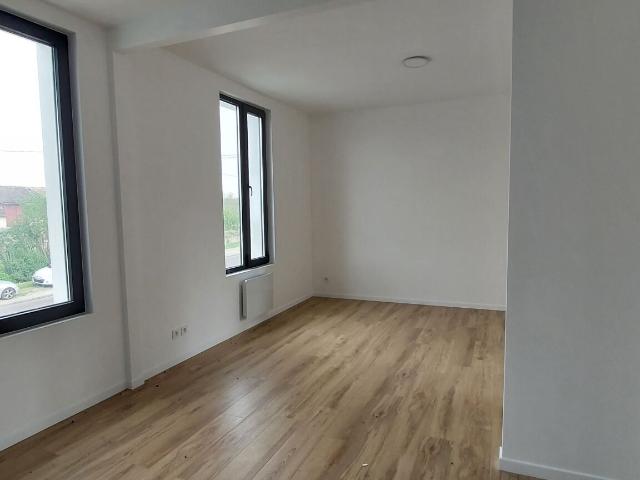 Appartement 3 pièces, 60 m² à louer à Chaumont 89340