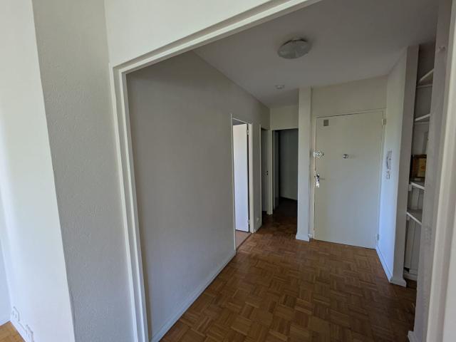 Appartement 3 pièces, 60 m² à louer à Cluses 74300