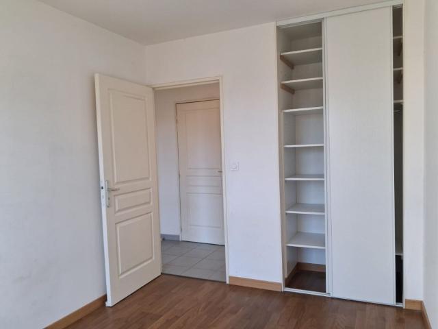 Appartement 3 pièces, 60 m² à louer à Décines Charpieu 69150