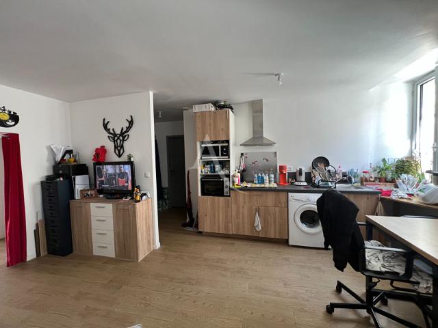 Appartement 3 pièces, 60 m² à louer à Janville en Beauce 28310