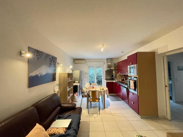 Appartement 3 pièces, 60 m² à louer à Marseille 13 13013