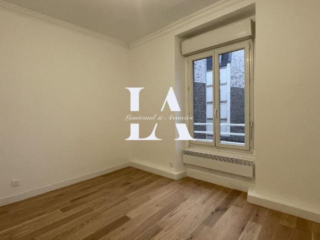 Appartement 3 pièces, 60 m² à louer à Paris 18 75018