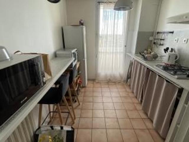 Appartement 3 pièces, 60 m² à louer à Pessac 33600